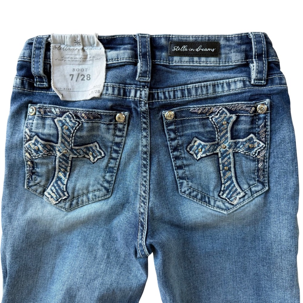 Stella in Dreams Women's Mid Rise Bootcut Jeans Cross Embellished Size 7/28
